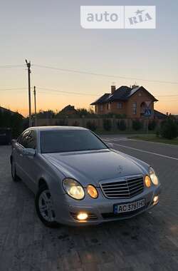 Седан Mercedes-Benz E-Class 2004 в Луцьку