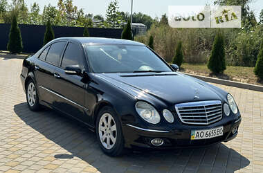 Седан Mercedes-Benz E-Class 2008 в Іршаві