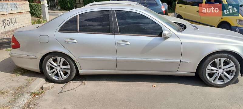 Седан Mercedes-Benz E-Class 2002 в Запоріжжі фото 10 Седан Mercedes-Benz E-Class 2002 в Запоріжжі