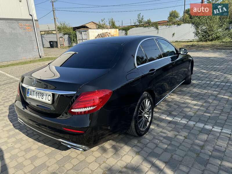 Седан Mercedes-Benz E-Class 2016 в Ивано-Франковске