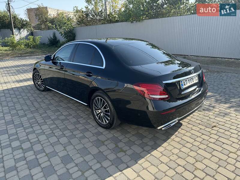 Седан Mercedes-Benz E-Class 2016 в Ивано-Франковске