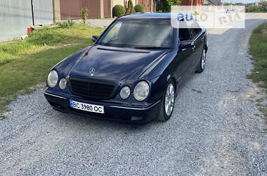 Седан Mercedes-Benz E-Class 1998 в Львове