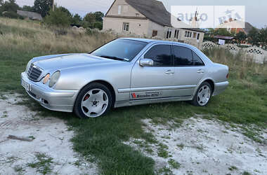 Седан Mercedes-Benz E-Class 2001 в Камені-Каширському