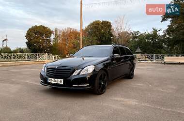 Универсал Mercedes-Benz E-Class 2012 в Житомире