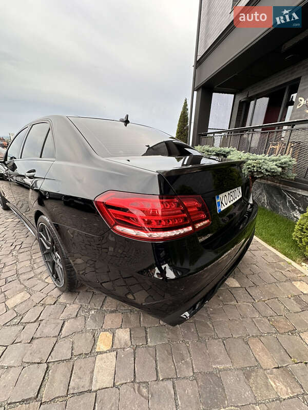 Седан Mercedes-Benz E-Class 2014 в Иршаве