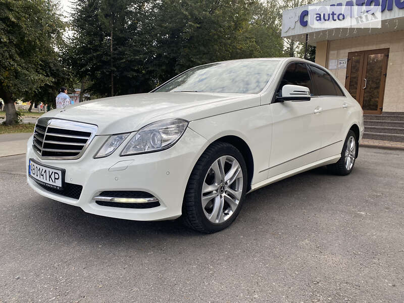 Mercedes-Benz E-Class 2012 Mercedes-Benz E-Class 2012