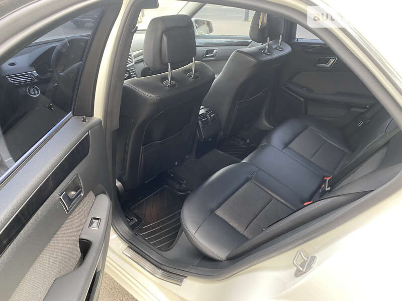 Седан Mercedes-Benz E-Class 2012 в Хмільнику фото 38 Седан Mercedes-Benz E-Class 2012 в Хмільнику