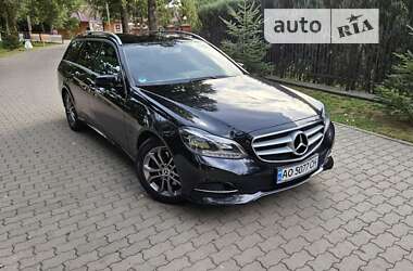 Универсал Mercedes-Benz E-Class 2013 в Сваляве