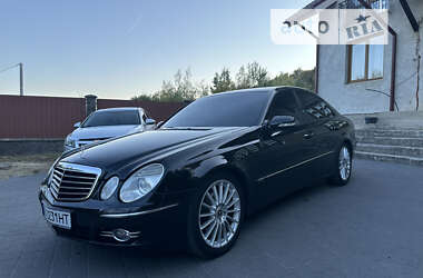 Седан Mercedes-Benz E-Class 2007 в Ужгороде