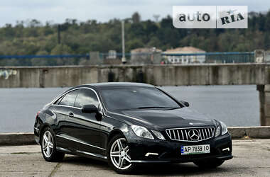 Купе Mercedes-Benz E-Class 2010 в Запорожье