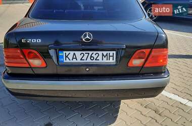 Седан Mercedes-Benz E-Class 1998 в Борисполі