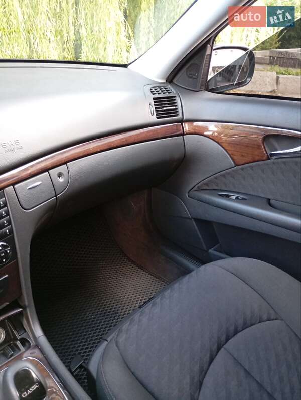 Универсал Mercedes-Benz E-Class 2004 в Чернигове