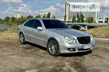 Mercedes-Benz E-Class 2004