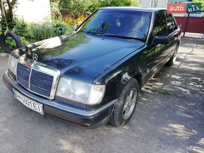 Седан Mercedes-Benz E-Class 1991 в Житомире