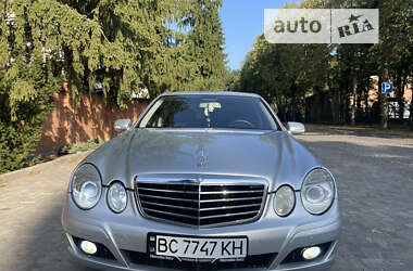 Седан Mercedes-Benz E-Class 2008 в Львове