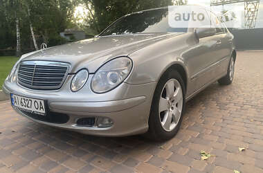 Седан Mercedes-Benz E-Class 2004 в Києві