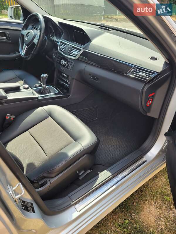 Універсал Mercedes-Benz E-Class 2012 в Кременчуці