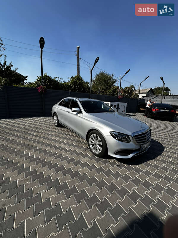 Седан Mercedes-Benz E-Class 2017 в Харькове фото 2 Седан Mercedes-Benz E-Class 2017 в Харькове