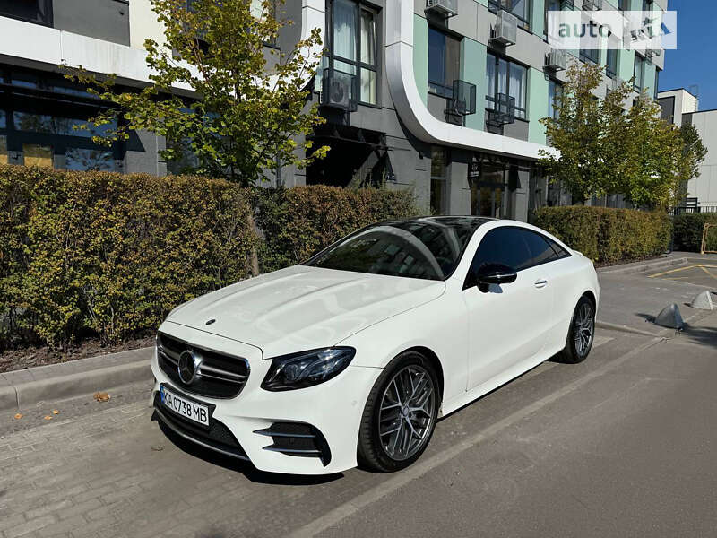 Купе Mercedes-Benz E-Class 2019 в Києві фото 10 Купе Mercedes-Benz E-Class 2019 в Києві