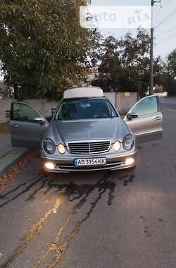 Седан Mercedes-Benz E-Class 2003 в Виннице