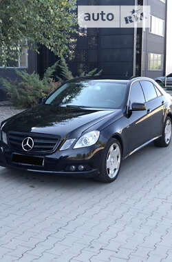 Седан Mercedes-Benz E-Class 2010 в Белой Церкви