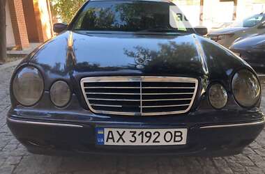 Седан Mercedes-Benz E-Class 2002 в Харкові