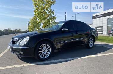 Седан Mercedes-Benz E-Class 2005 в Мукачево