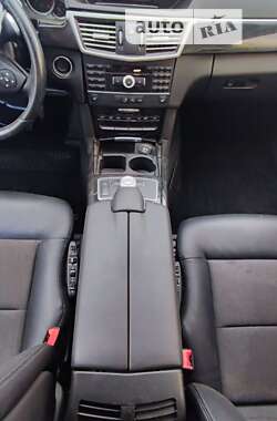 Универсал Mercedes-Benz E-Class 2011 в Луцке