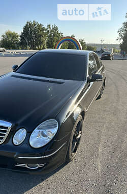 Седан Mercedes-Benz E-Class 2007 в Запорожье