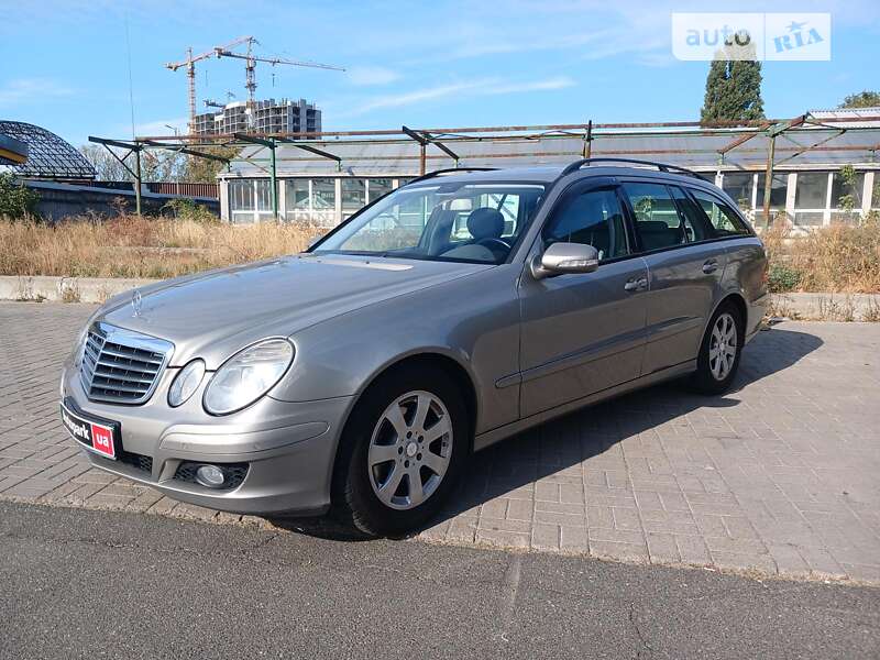 Універсал Mercedes-Benz E-Class 2008 в Києві