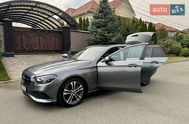 Універсал Mercedes-Benz E-Class 2020 в Києві