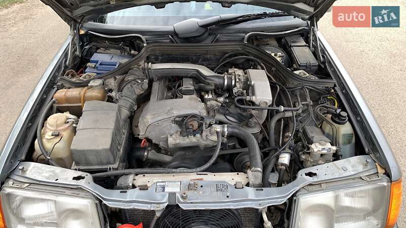 Универсал Mercedes-Benz E-Class 1989 в Одессе