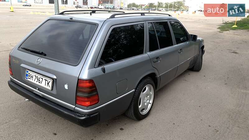 Универсал Mercedes-Benz E-Class 1989 в Одессе
