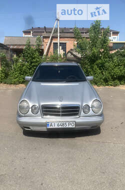 Седан Mercedes-Benz E-Class 1997 в Киеве