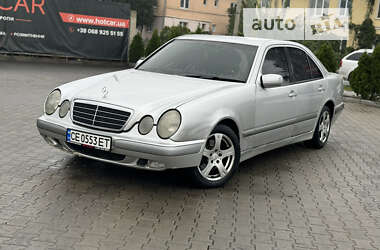 Седан Mercedes-Benz E-Class 2001 в Черновцах