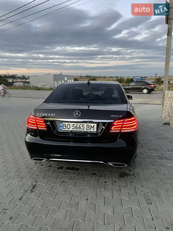 Седан Mercedes-Benz E-Class 2014 в Тернополі