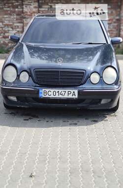 Седан Mercedes-Benz E-Class 2000 в Львове