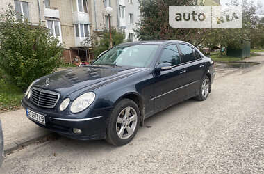 Седан Mercedes-Benz E-Class 2002 в Львові