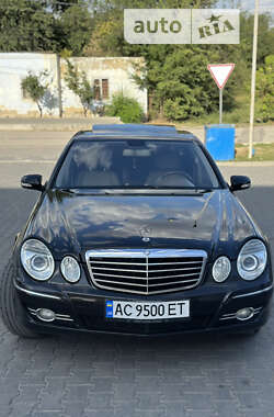 Седан Mercedes-Benz E-Class 2007 в Рени