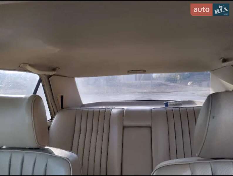 Седан Mercedes-Benz E-Class 1987 в Маневичах фото 6 Седан Mercedes-Benz E-Class 1987 в Маневичах