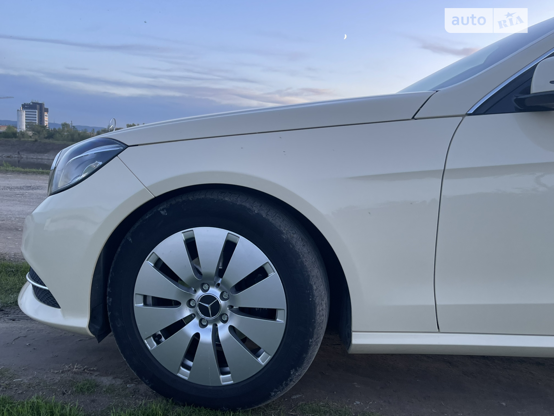 2013 Mercedes-Benz E-klasse - мініатюра 29