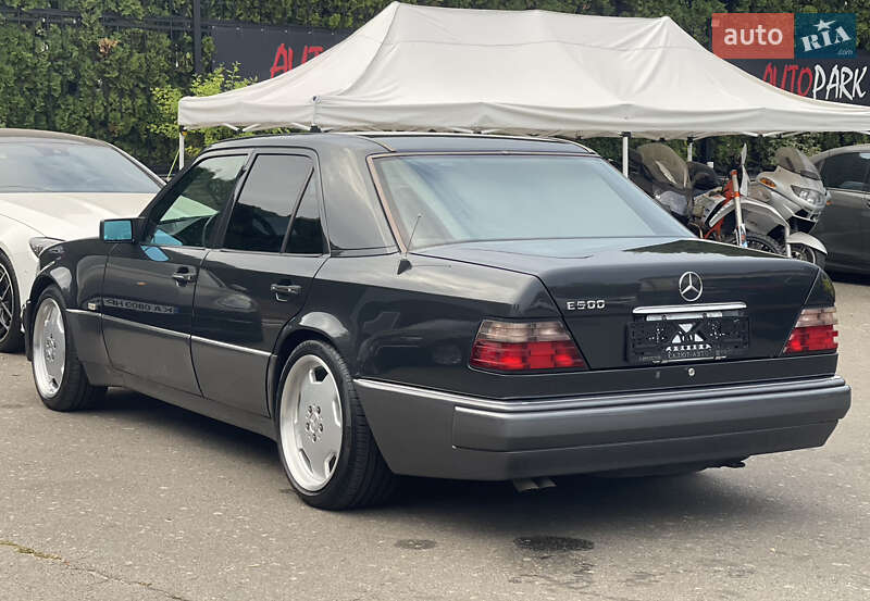 Седан Mercedes-Benz E-Class 1994 в Киеве