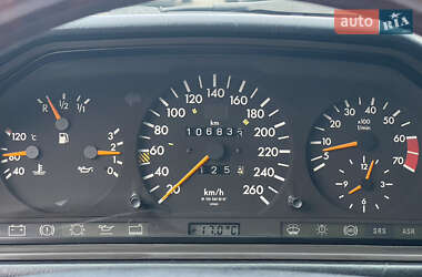 Седан Mercedes-Benz E-Class 1994 в 