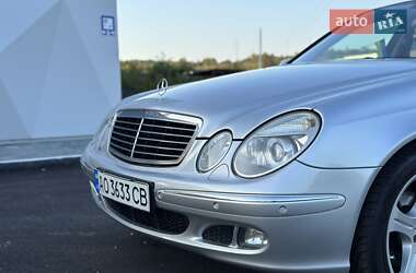Седан Mercedes-Benz E-Class 2004 в 