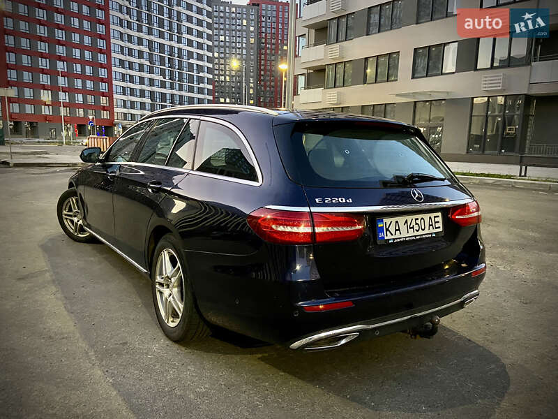 Универсал Mercedes-Benz E-Class 2016 в Киеве