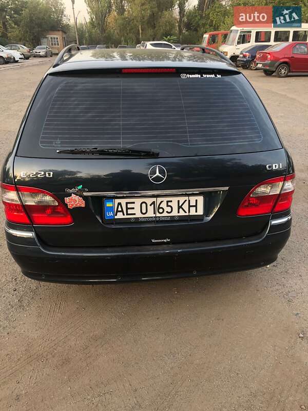 Универсал Mercedes-Benz E-Class 2004 в Кривом Роге