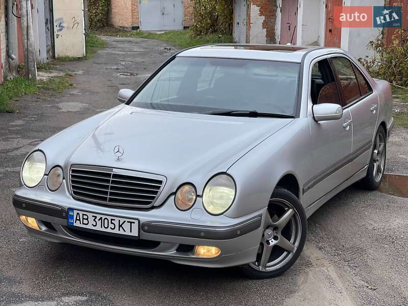 Седан Mercedes-Benz E-Class 2002 в Вінниці