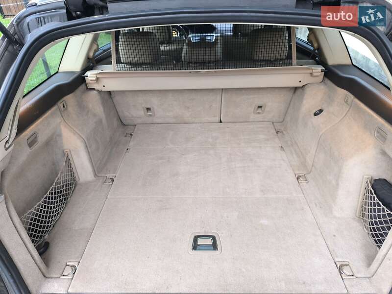 Універсал Mercedes-Benz E-Class 2012 в Сваляві