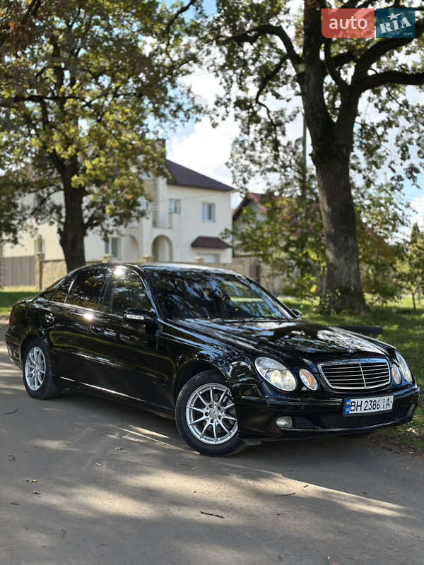 Mercedes-Benz E-Class 2003