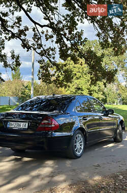 Седан Mercedes-Benz E-Class 2003 в 